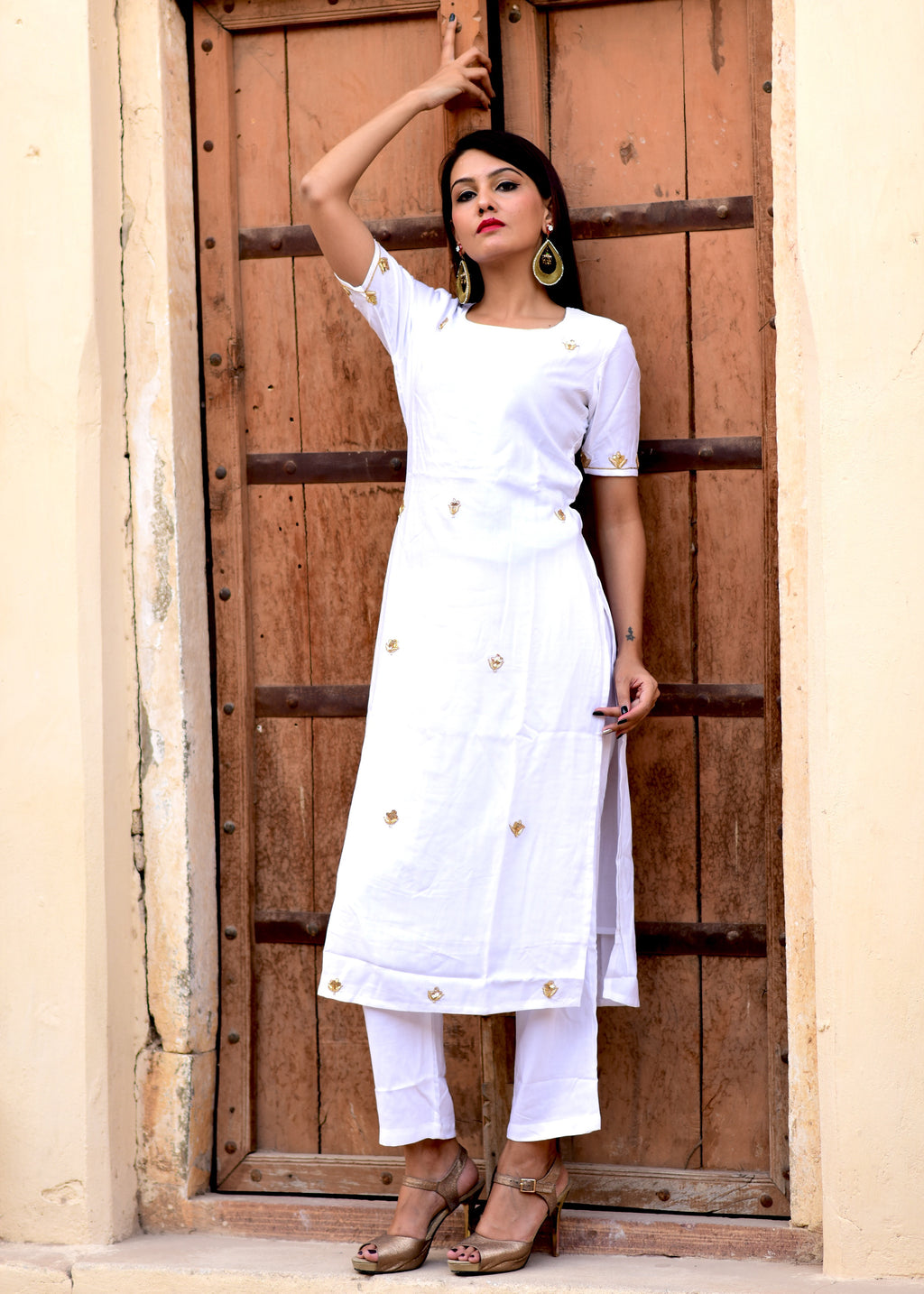 Peach block printed kurta with straight pants and kota dupatta - Set of  Three by The Weave Story | The Secret Label
